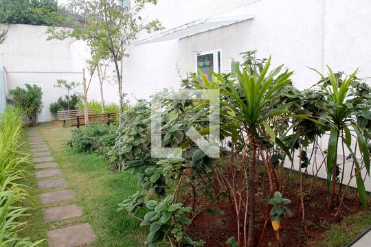 Área comum de apartamento para alugar com 1 quarto, 33m² em Vila Moinho Velho, São Paulo