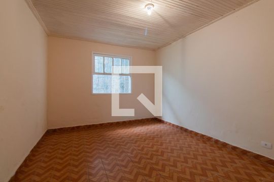 Quarto de casa à venda com 1 quarto, 100m² em Jardim Londrina, São Paulo