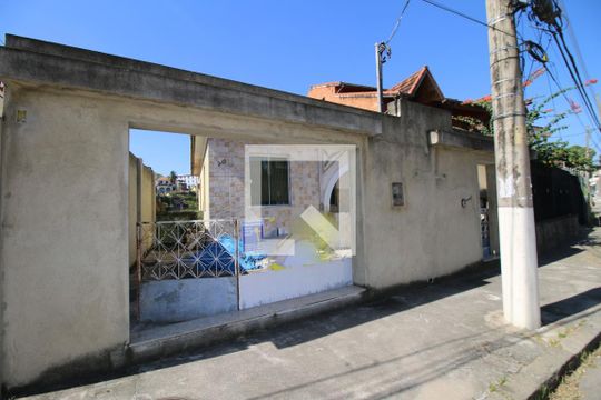 Fachada da casa de casa à venda com 2 quartos, 327m² em Braz de Pina, Rio de Janeiro