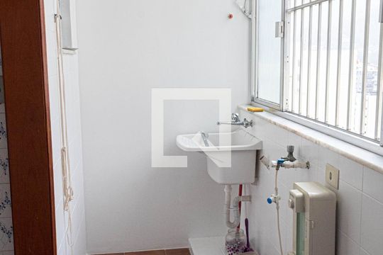 Área de Serviço de apartamento à venda com 3 quartos, 85m² em Grajaú, Rio de Janeiro