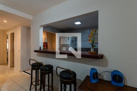 Sala 1 de casa à venda com 5 quartos, 329m² em Anil, Rio de Janeiro