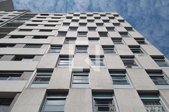 Fachada de kitnet/studio à venda com 1 quarto, 39m² em República, São Paulo