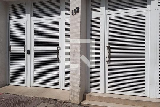 Fachada de kitnet/studio à venda com 1 quarto, 39m² em República, São Paulo