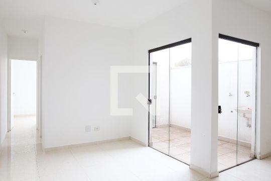 Apartamento à venda com 2 quartos, 47m² em Campestre, Santo André