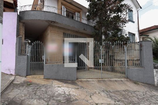 Fachada de casa para alugar com 2 quartos, 140m² em Jardim das Laranjeiras, São Paulo