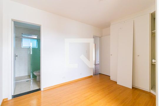 Suíte de casa de condomínio à venda com 3 quartos, 145m² em Água Funda, São Paulo