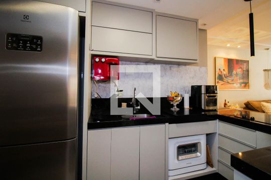 Cozinha de apartamento para alugar com 2 quartos, 98m² em Asa Norte, Brasília