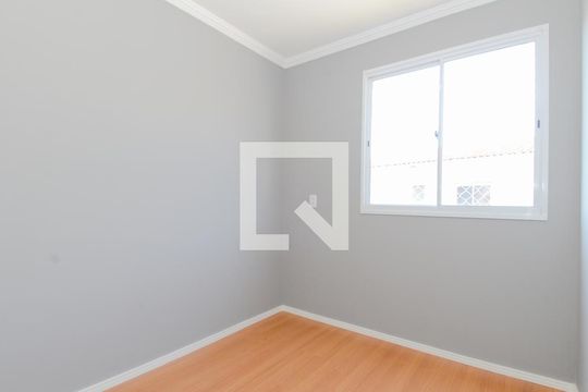 Quarto 2 de apartamento para alugar com 2 quartos, 42m² em Jardim Albertina, Guarulhos