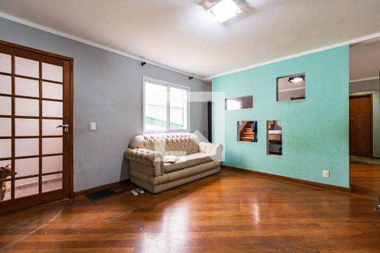 Casa para alugar com 5 quartos, 400m² em Jabaquara, São Paulo