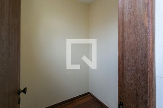 Quarto de Serviço de apartamento para alugar com 3 quartos, 100m² em União, Belo Horizonte