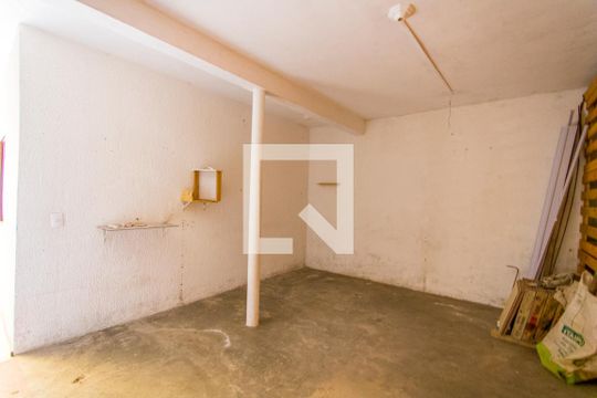 Área de serviço de casa para alugar com 2 quartos, 80m² em Vila Luzita, Santo André
