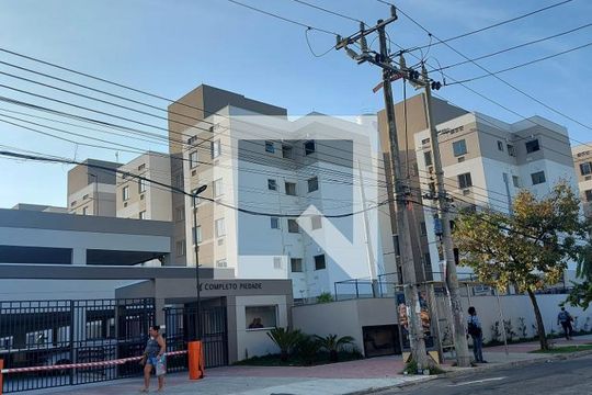 Fachada do Condomínio de apartamento para alugar com 2 quartos, 43m² em Piedade, Rio de Janeiro