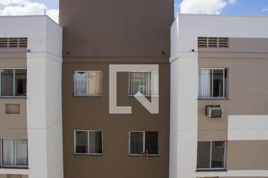 Sala - Janela de apartamento para alugar com 2 quartos, 43m² em Piedade, Rio de Janeiro
