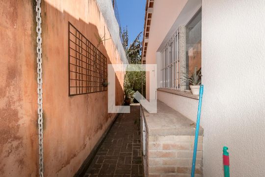 Área externa de casa à venda com 3 quartos, 262m² em Chácara Pai Jacó, Jundiaí