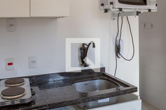 Quarto/Cozinha de kitnet/studio para alugar com 1 quarto, 13m² em Perdizes, São Paulo
