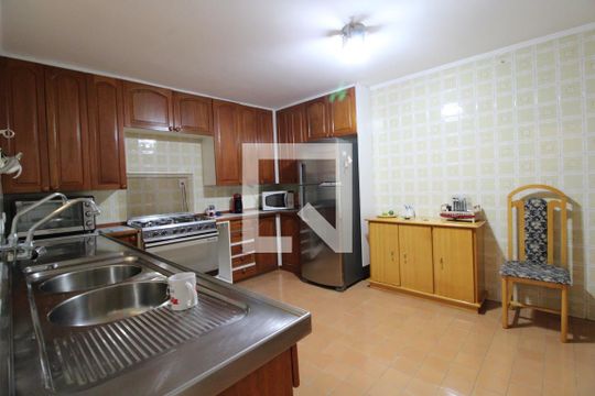 Cozinha de casa à venda com 2 quartos, 91m² em Jardim Cidália, São Paulo