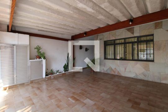 Fachada de casa à venda com 2 quartos, 91m² em Jardim Cidália, São Paulo