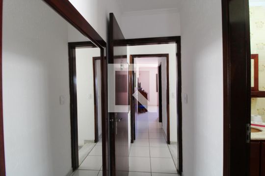 Corredor de casa à venda com 2 quartos, 91m² em Jardim Cidália, São Paulo