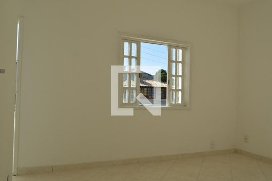 Sala de casa à venda com 2 quartos, 113m² em Curicica, Rio de Janeiro