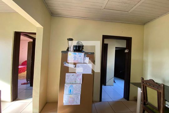 Cozinha e Área de Serviço de casa à venda com 2 quartos, 140m² em Santos Dumont, São Leopoldo