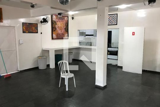 Salão de Festas de casa de condomínio à venda com 2 quartos, 53m² em Conceição, Osasco
