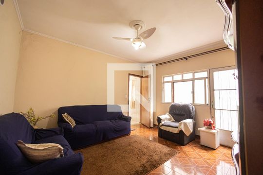 Sala de casa para alugar com 2 quartos, 500m² em Vila Aricanduva, São Paulo