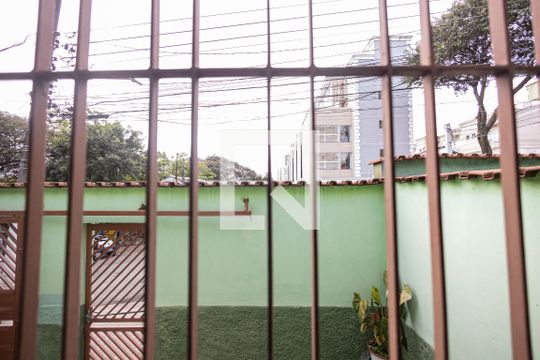 Vista Sala de casa para alugar com 2 quartos, 500m² em Vila Aricanduva, São Paulo
