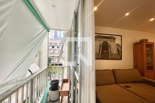 Sala de apartamento para alugar com 2 quartos, 92m² em Jardim Botânico, Rio de Janeiro