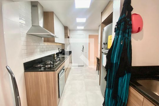 Cozinha de apartamento para alugar com 2 quartos, 92m² em Jardim Botânico, Rio de Janeiro