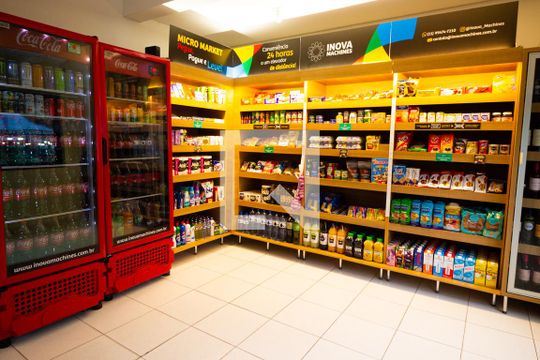 Área comum - supermercado de apartamento à venda com 4 quartos, 136m² em Jardim Monte Alegre, Taboão da Serra