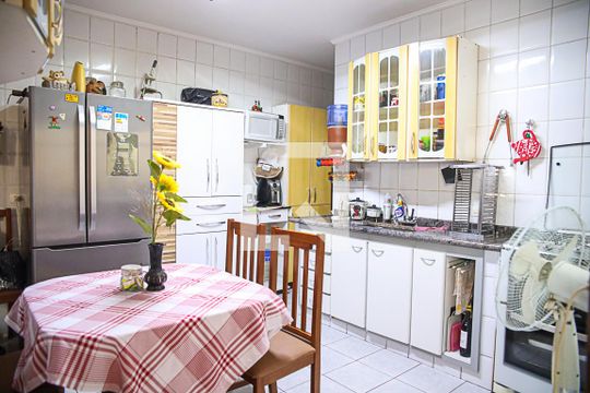 Cozinha de casa à venda com 3 quartos, 142m² em Osvaldo Cruz, São Caetano do Sul