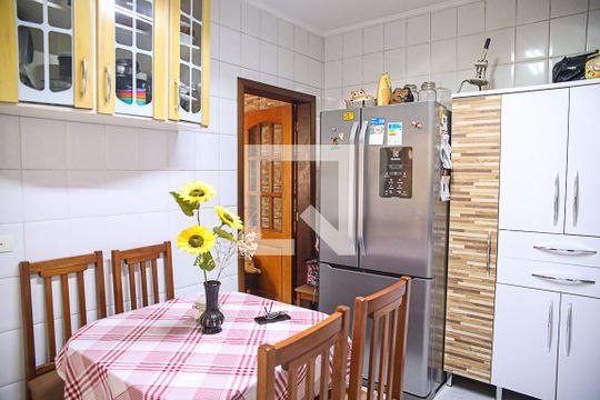 Cozinha de casa à venda com 3 quartos, 142m² em Osvaldo Cruz, São Caetano do Sul