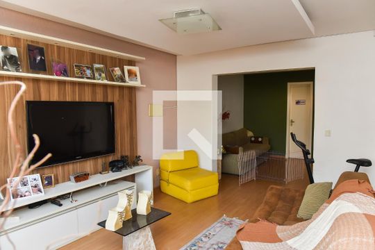 Sala de Estar de casa à venda com 3 quartos, 300m² em Jardim Itu Sabará, Porto Alegre