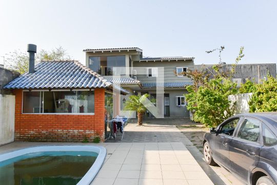 Fachada da Casa de casa à venda com 3 quartos, 300m² em Jardim Itu Sabará, Porto Alegre