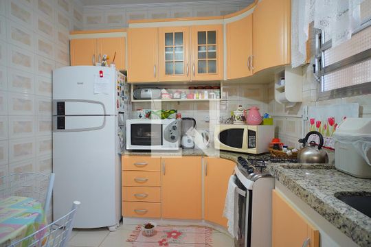 Cozinha de casa à venda com 3 quartos, 300m² em Jardim Itu, Porto Alegre