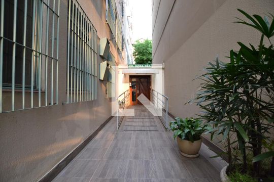 Entrada do Prério de kitnet/studio para alugar com 1 quarto, 35m² em Centro Histórico, Porto Alegre