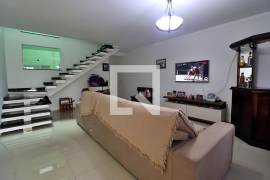 Sala de casa à venda com 3 quartos, 250m² em Vila Curuçá, Santo André