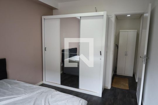 Quarto de apartamento à venda com 1 quarto, 39m² em Vila Castelo, São Paulo