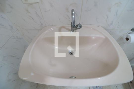 Banheiro- pia de apartamento à venda com 2 quartos, 126m² em Mooca, São Paulo