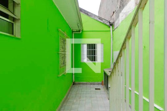Quintal de casa à venda com 3 quartos, 144m² em Jardim Jaú (zona Leste), São Paulo