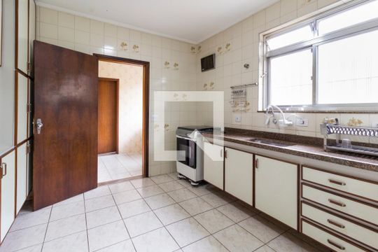 Cozinha de casa à venda com 5 quartos, 160m² em Vila Santa Maria, São Paulo