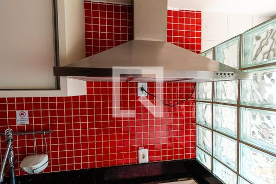 Cozinha de apartamento para alugar com 2 quartos, 48m² em Jardim São Miguel, Ferraz de Vasconcelos