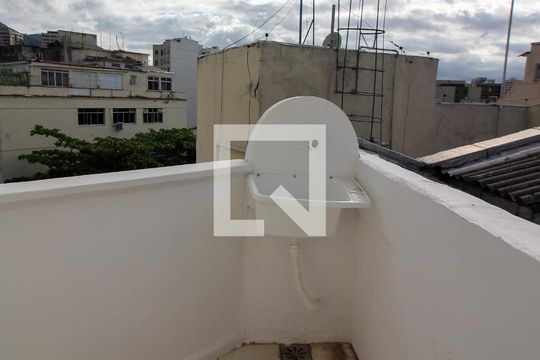 Área de Serviço de kitnet/studio para alugar com 1 quarto, 40m² em Tijuca, Rio de Janeiro