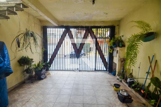 Vista da Sala de casa à venda com 3 quartos, 250m² em Jardim Rosana, Guarulhos