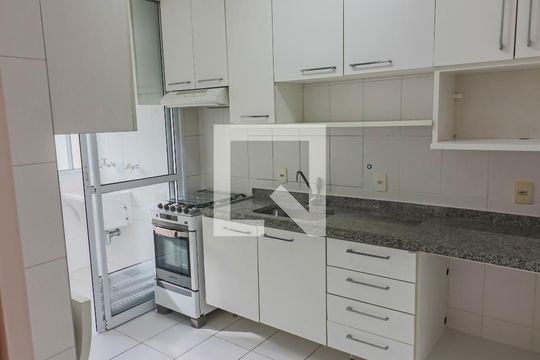 Cozinha de apartamento à venda com 3 quartos, 67m² em Jaguaré, São Paulo