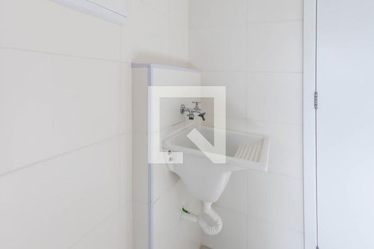 Cozinha de apartamento à venda com 1 quarto, 40m² em Jardim Planalto, São Paulo