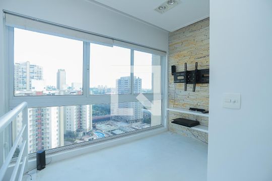 Sala de TV de apartamento para alugar com 1 quarto, 47m² em Vila Leopoldina, São Paulo
