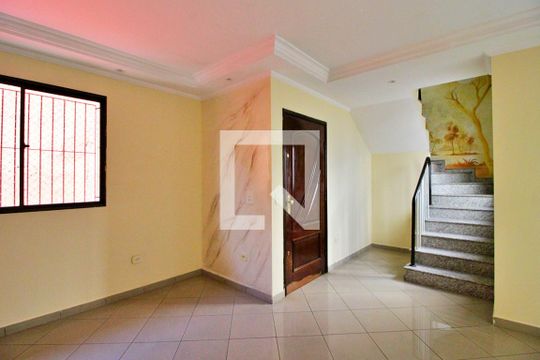 Sala de casa à venda com 5 quartos, 320m² em Parque Novo Oratório, Santo André