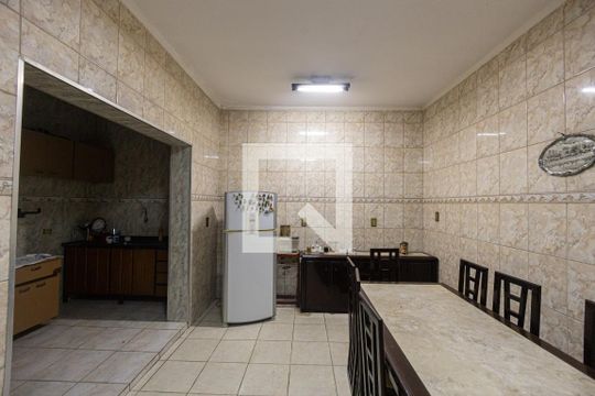 Cozinha de casa à venda com 2 quartos, 542m² em Vila Euthalia, São Paulo