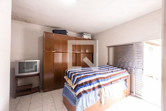 Quarto 2 de casa à venda com 2 quartos, 542m² em Vila Euthalia, São Paulo